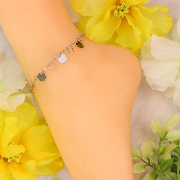 Minimalist Anklet, Sleek & Modern Design, Women’s Fashion, YC110225-A - Picture 8 of 10